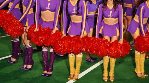 Christian Louboutin prezintă colecția pentru primăvară 2026 într-un show exploziv