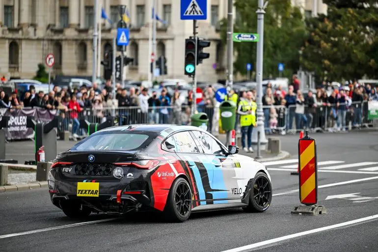 BMW i4 Racing