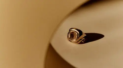 Instagram va premia 25 de creatori de conținut cu inele custom made și o serie de personalizări exclusive