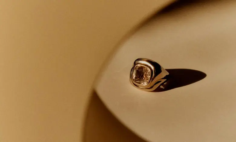 Instagram va premia 25 de creatori de conținut cu inele custom made și o serie de personalizări exclusive