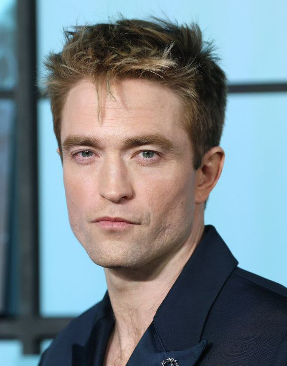 Robert Pattinson devine noul ambasador global al brandului 1664 Blanc