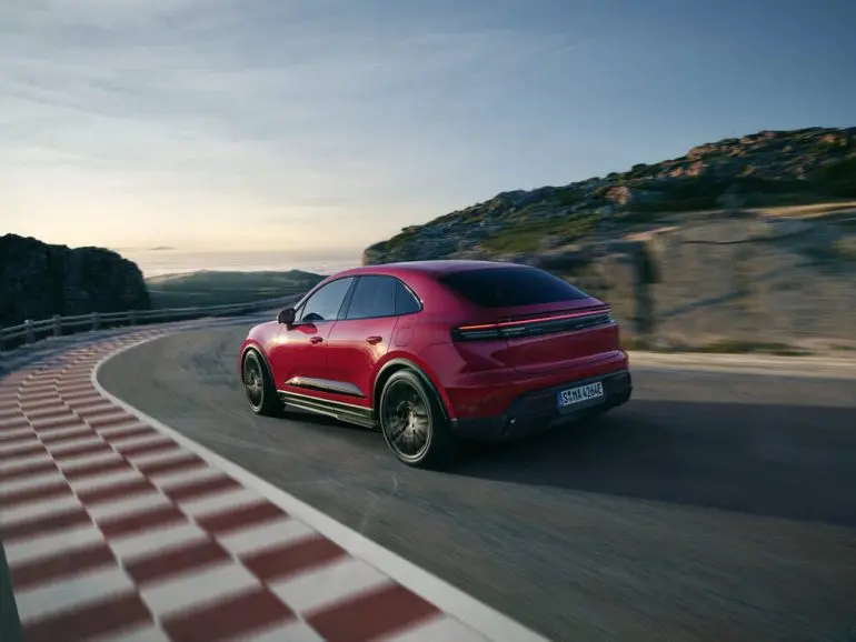 Macan GTS complet electric
