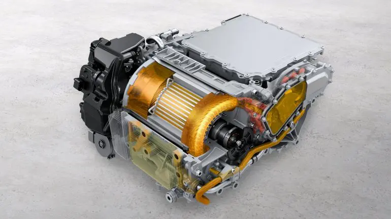 Cayenne Electric beneficiază de expertiza campionului mondial de Formula E