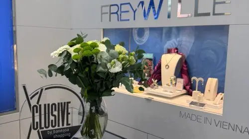 FREYWILLE lansează Hommage à Gustav Klimt – The Golden Kiss