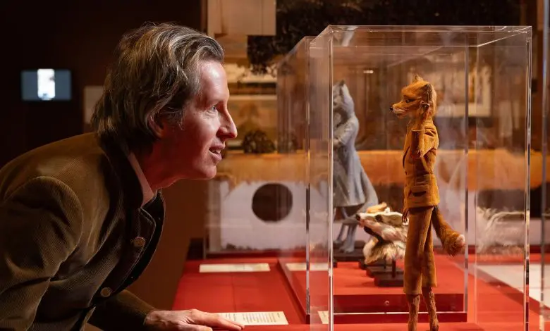 Muzeul de Design din Londra dezvăluie o expoziție dedicată regizorului Wes Anderson