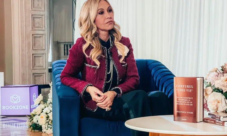 Anastasia Soare și-a lansat oficial în România autobiografia „Conturul unui vis”