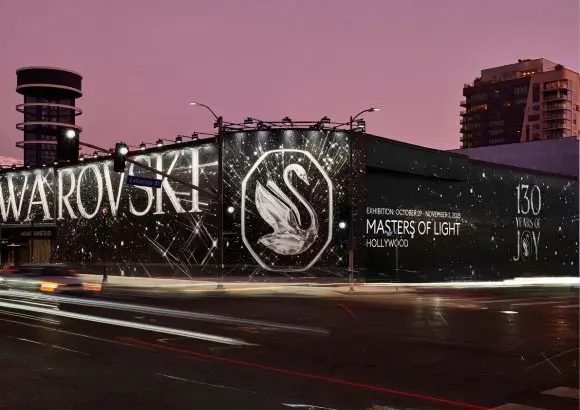 Swarovski prezintă expoziția Masters of Light la Hollywood