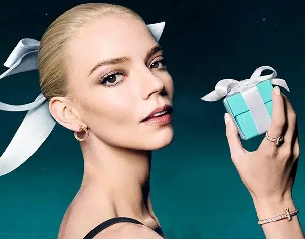 Tiffany & Co. dezvăluie campania pentru sărbători
