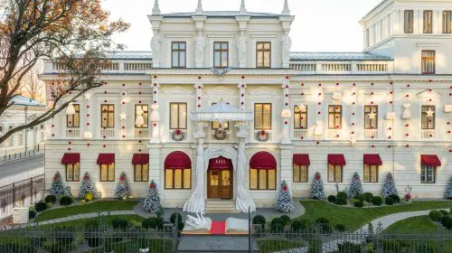 Harper Collective, brandul lui Jaden Smith, ajunge în România printr-un parteneriat exclusiv cu TOFF Galleries