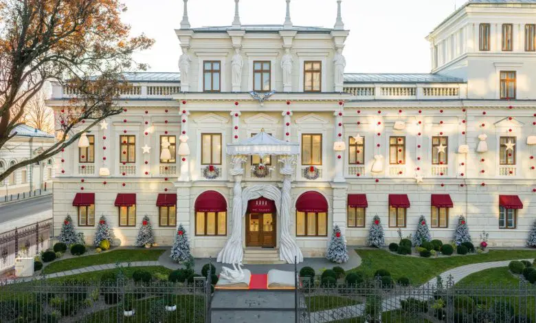 Harper Collective, brandul lui Jaden Smith, ajunge în România printr-un parteneriat exclusiv cu TOFF Galleries