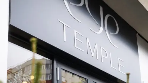 Eye Temple deschide unul dintre cele mai exclusiviste showroomuri de optică din România