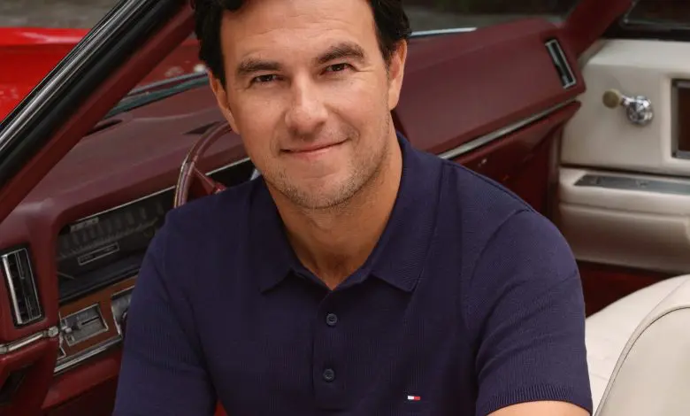 Pilotul de Formula 1 Sergio „Checo” Pérez este numit ambasador de imagine pentru brandul Tommy Hilfiger