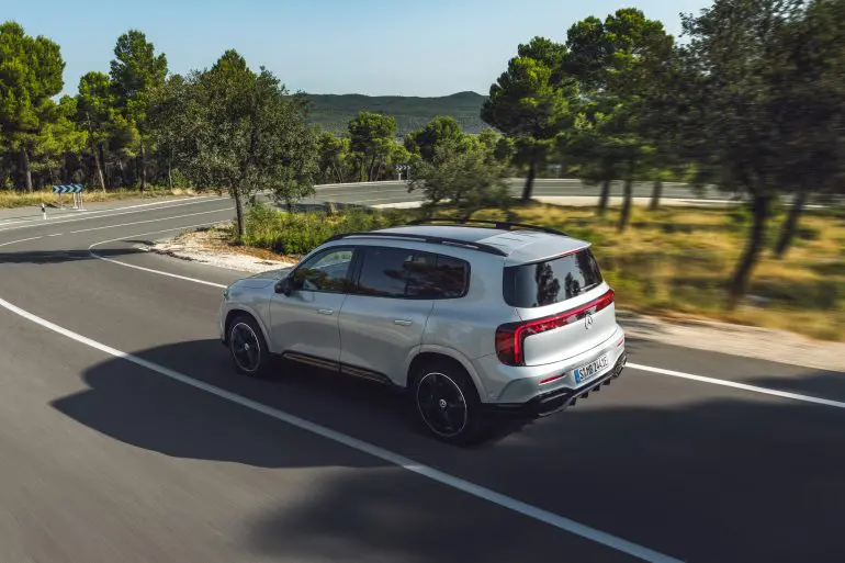 Mercedes-Benz GLB electric