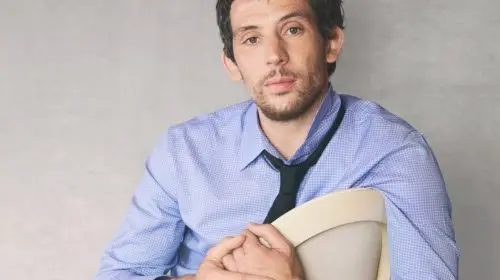Josh O’Connor este numit ambasador de imagine al brandului Dior