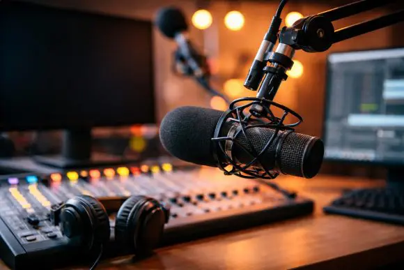 Nostalgia Radio se lansează în România