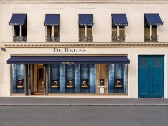 De Beers London a inaugurat cel mai mare flagship al său la Paris
