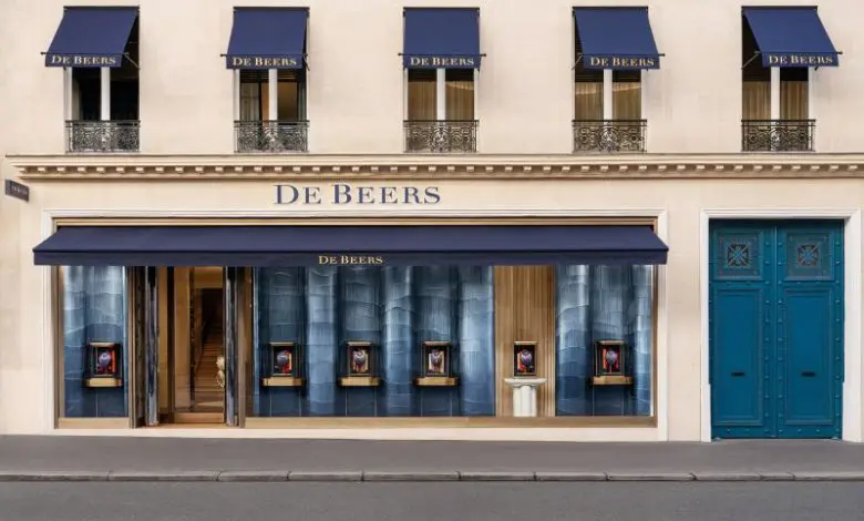 De Beers London a inaugurat cel mai mare flagship al său la Paris