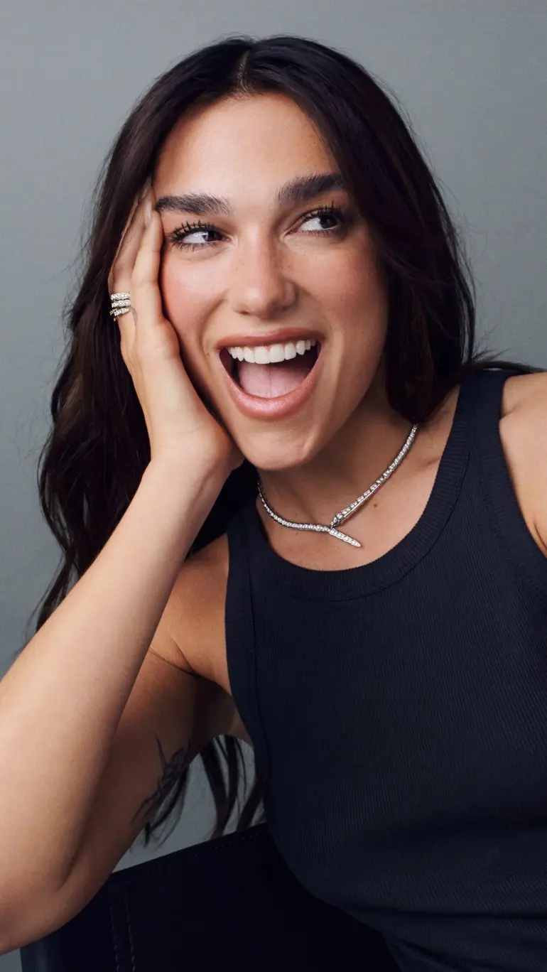 Dua Lipa Bvlgari 