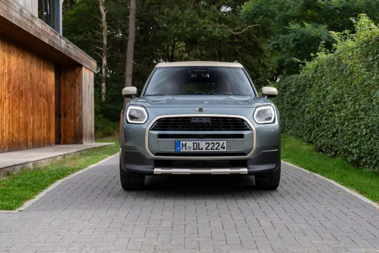 MINI Countryman ONE