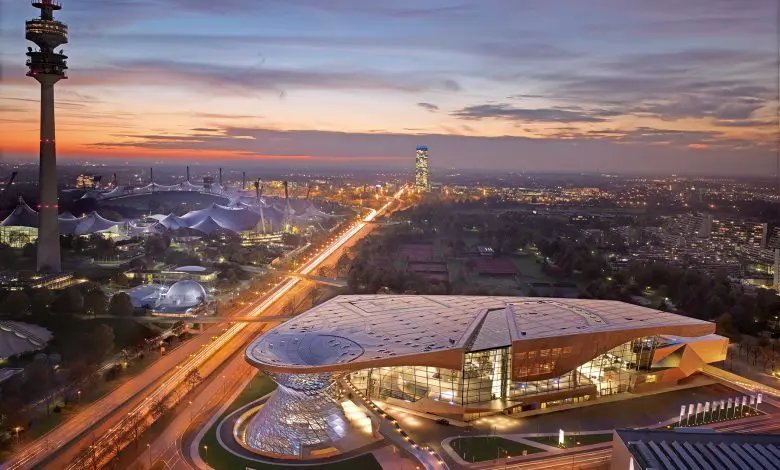 BMW Welt 2026 – 25 de ani de la începerea planificării muzeului bavarez