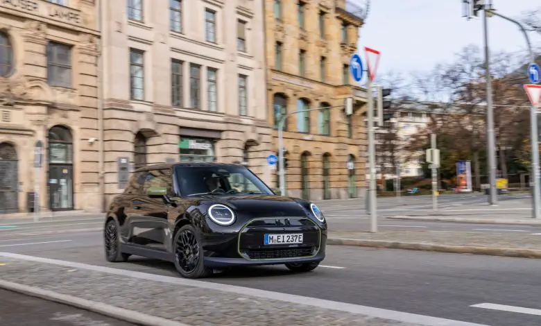 MINI Paul Smith Edition – „Classic with a Twist”