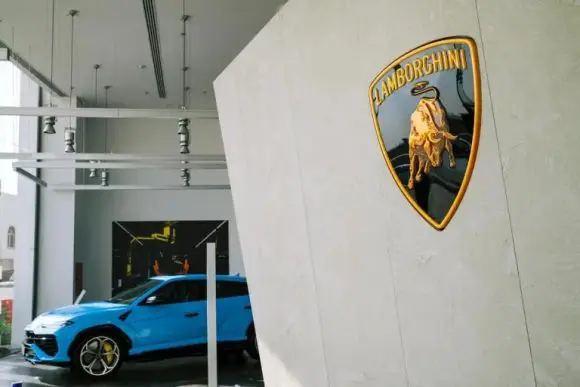 Lamborghini deschide primul showroom în Egipt