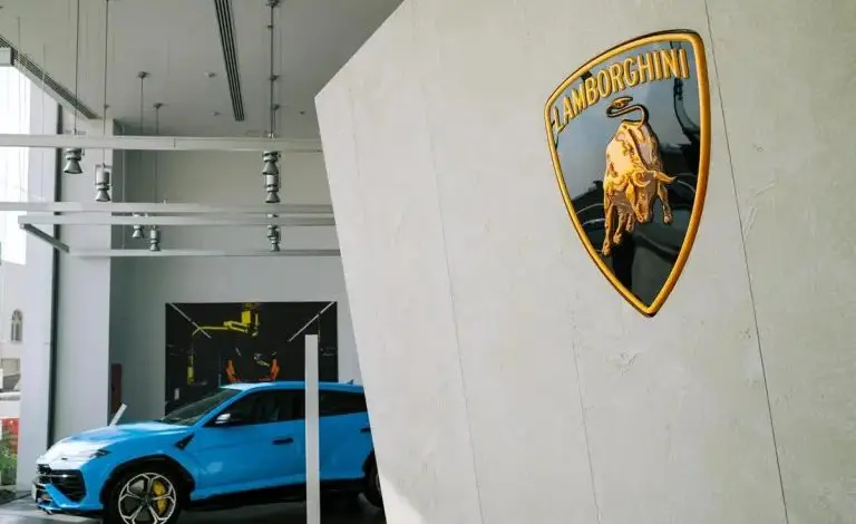 Lamborghini deschide primul showroom în Egipt