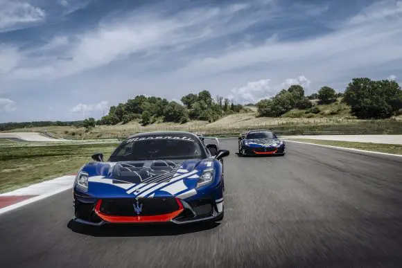 Maserati lansează Master Maserati Driving Experience Maserati în noul sezon 2026