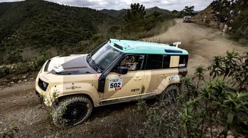 Defender Rally termină BP Ultimate Rally-Raid Portugalia în vârful clasamentului