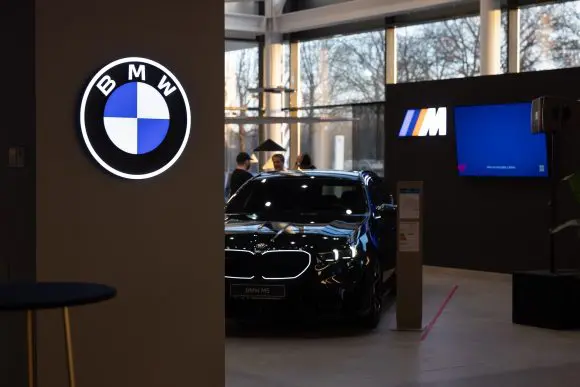 BMW și MINI Auto Cobalcescu inaugurează primul showroom complet transformat la București