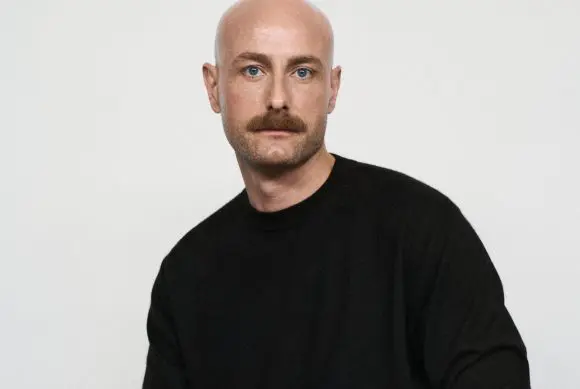 Courrèges îl numește pe designerul Drew Henry drept director de creație al brandului