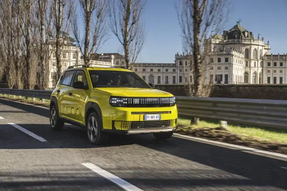 Fiat Grande Panda a câștigat premiul Autobest Conquest 2026 la categoria Design