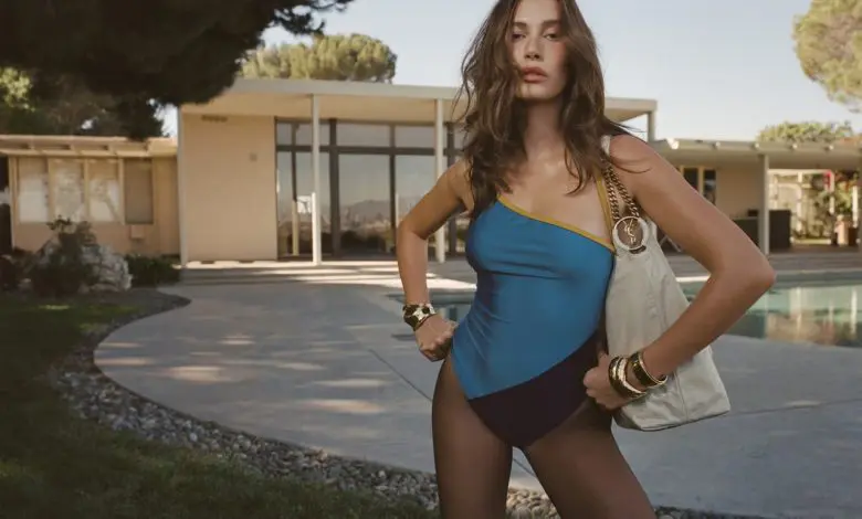 Hailey Bieber este starul cele mai noi campanii Saint Laurent