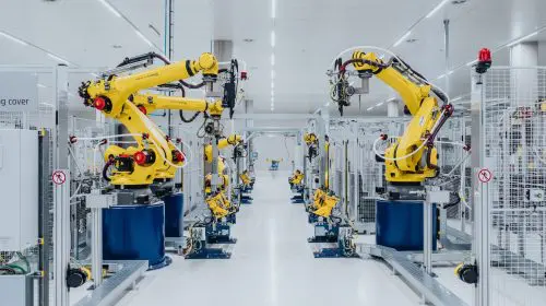 BMW Group și Rimac Technology cooperează pentru bateria inovatoare de înaltă tensiune de la BMW i7