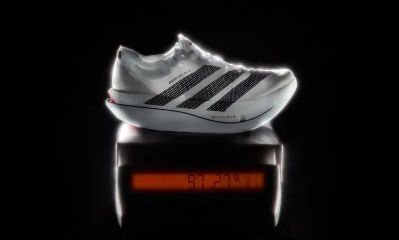 Adidas lansează primul pantof de alergare sub 100 de grame: Adizero Adios Pro Evo 3