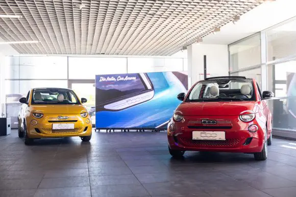 Fiat 500 Hybrid a fost lansat în România – Un nou capitol în evoluția Fiat