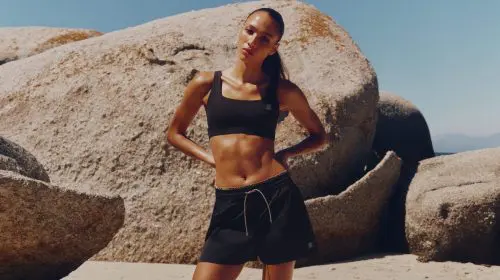 Burberry lansează colecția Burberry Activewear