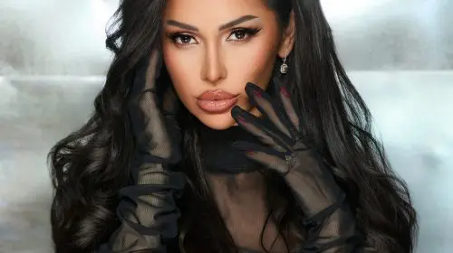 Luxury 159 – Dr. Roxana As