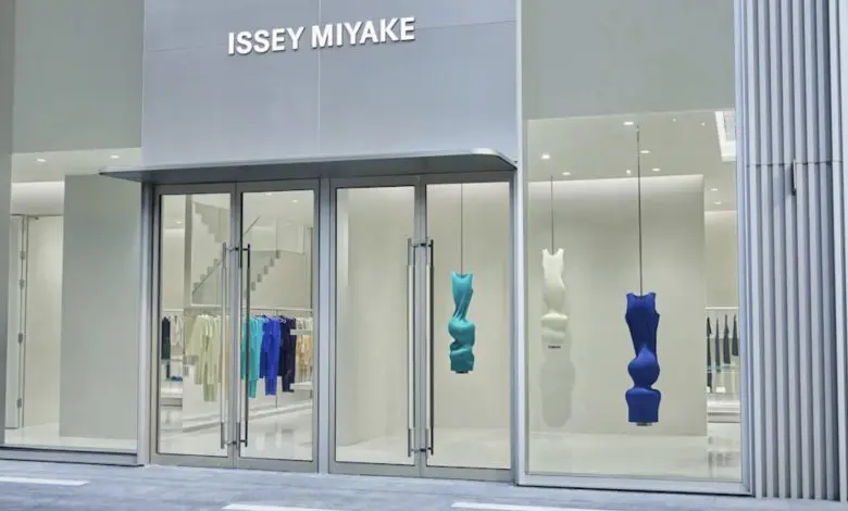 Issey Miyake a deschis cel mai mare magazin al său în Shanghai