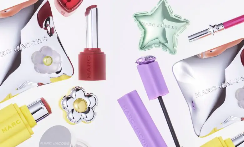 Tot ce trebuie să știi despre relansarea Marc Jacobs Beauty