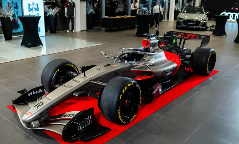Monopostul Audi Formula 1 și noul Audi RS 5 în premieră la Porsche Pipera