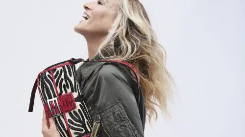 Sarah Jessica Parker este starul unei noi campanii pentru geanta Fendi Baguette