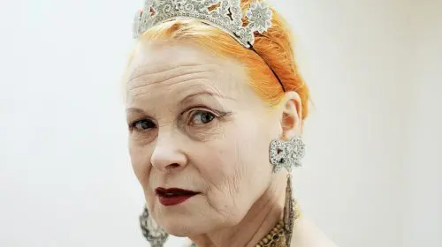 Expoziția „Vivienne Westwood & Jewellery” ajunge în Europa