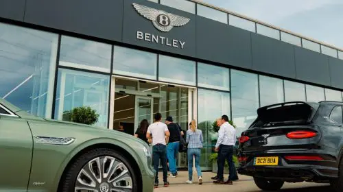 Bentley își deschide porțile către public la sediul său istoric din Crewe