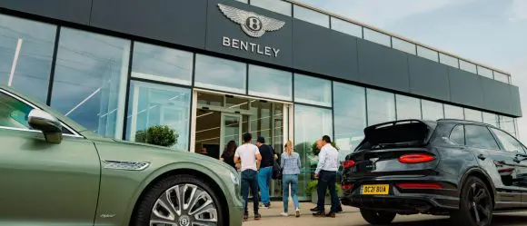 Bentley își deschide porțile către public la sediul său istoric din Crewe