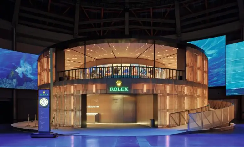 Rolex celebrează un secol de Oyster printr-o nouă expoziție spectaculoasă