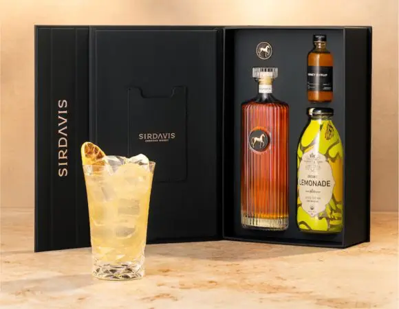 SirDavis lansează un kit exclusiv Whisky Lemonade pentru vară