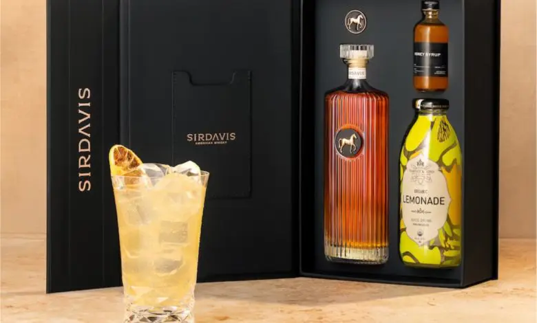 SirDavis lansează un kit exclusiv Whisky Lemonade pentru vară