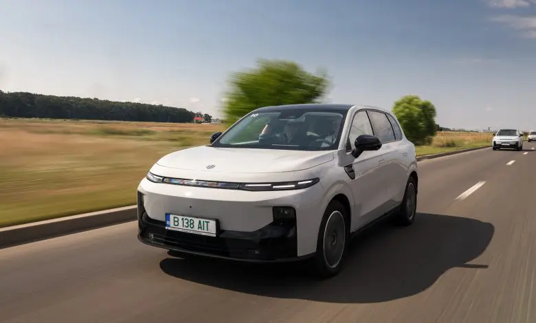 Noul Leapmotor B10 Hybrid EV a ajuns în România
