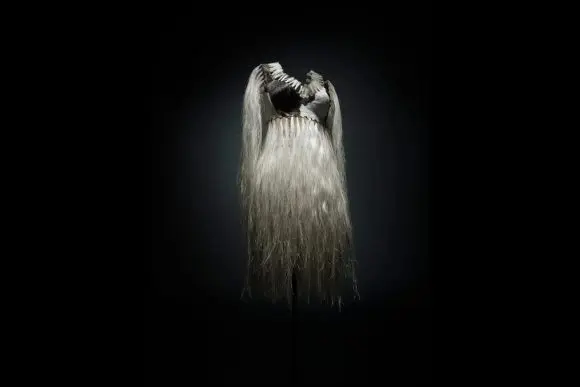 Expoziția „Azzedine Alaïa et L’Afrique” s-a deschis la Paris